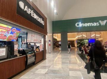 61b6e5243f9c47c11eedd7467897d5bec68378d8bcee4322567b956a4d0b93cb · Local Comercial en Renta, Área de Fast Food de Torre Wtc.