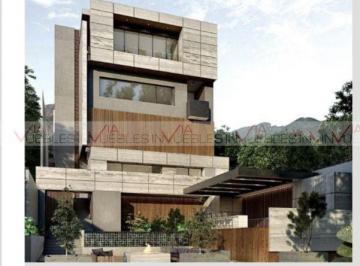 Casa · 1000m² · 5 Estacionamientos · Casa en Venta en Villa Montaña