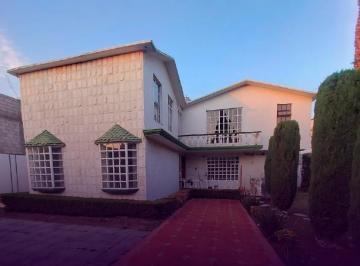 Casa de 3 habitaciones, Pachuca · Casa en Renta Calle Abierta 3 Recamaras, Sala Tv Jardin Amplio 5 Estacionamientos