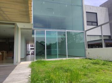Casa de 4 habitaciones, Zapopan · Puerta del Bosque$20 Millones 406 m. Constr.