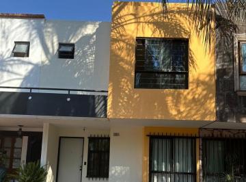 Casa de 4 habitaciones, San Pedro Tlaquepaque · Casa en Renta Atrás del Iteso