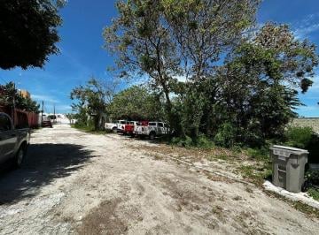 63470894f31ca1dcd0aa6cc12721a629fa3a94c57ac326aab01d8de113136390 · Terreno en Venta 506 m² Fracc. Buenavista.