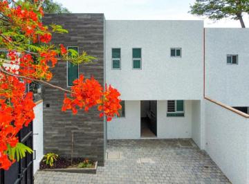 Casa de 2 habitaciones, Cuernavaca · Casa Nueva Moderna y Céntrica en Privada Cerrada