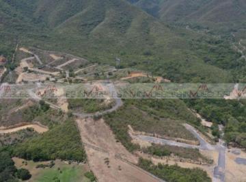 Terreno / Lote · 500m² · 1 Recámara · 1 Estacionamiento · Terreno / Lote en Venta en Sierra Alta