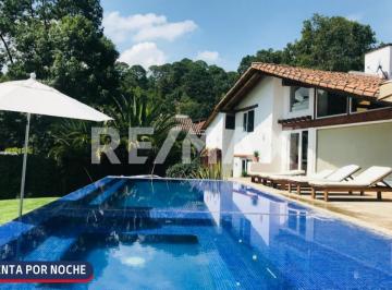 Casa en condominio · 300m² · 4 Recámaras · 3 Estacionamientos · Casa en Renta Temporal - (4)