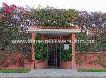 Casa de 5 habitaciones, Tequisquiapan · Casa en Venta en Tequisquiapan El Pedregal Lorena