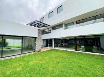Casa de 4 habitaciones, Naucalpan de Juárez · Casa en Venta Completamente Remodelada y Para Estrenar en Tecamachalco