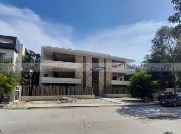 Departamento · 156m² · 3 Recámaras · 13 Estacionamientos · Departamento en Venta en Tulum