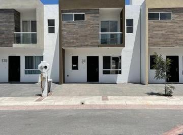 Casa de 3 habitaciones, San Juan del Río · Casa en Renta en San Juan del Rio, Querétaro.