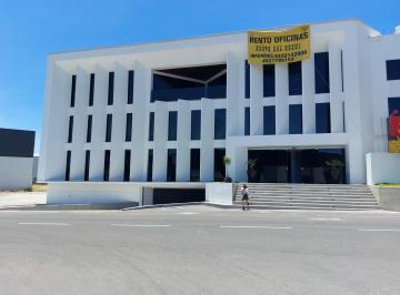 FACHADA PRINCIPAL · Oficinas de Lujo en Renta