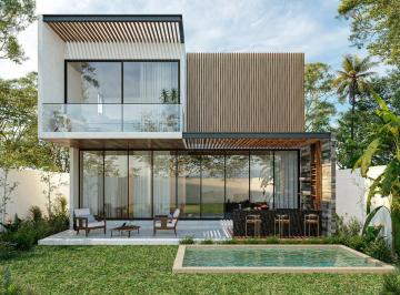 Casa en condominio · 4 Recámaras · 3 Estacionamientos · Casa en Venta de 4 Recámaras en Privada Al Norte de La Ciudad