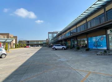 Local comercial , San Mateo Atenco · Local Comercial Plaza, Circuito Ex, Metropolitano,10 Min de Galerias Metepec