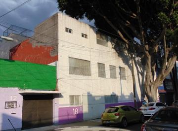 Casa uso de suelo · 413m² · 2 Estacionamientos · Casa con Uso de Suelo Comercial - (4)