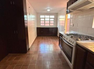 Casa de 3 habitaciones, Tlalpan · Gran Opción Casa en Venta Fuera del Club de Golf México, Tlalpan