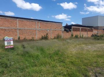 Casa · 280m² · 3 Recámaras · 3 Estacionamientos · Casa - Fraccionamiento Valle del Campanario