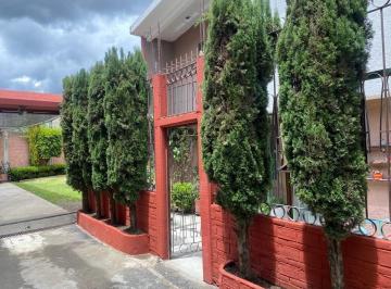 Casa · 270m² · 5 Recámaras · 1 Estacionamiento · Casa en Venta en San Bernabé Ocotepec