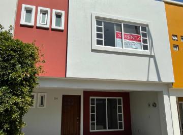 Casa de 3 habitaciones, Zapopan · Residencia en Renta Altavista Residencial
