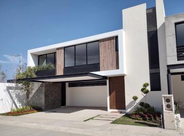 Casa de 3 habitaciones, Pachuca · Vendo Casa en Pachuca por Valle del Sol Privada Exclusiva Semi Equipada 144 Terreno