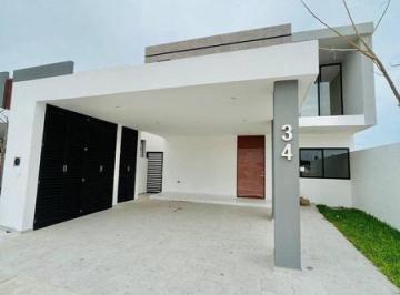 Casa de 3 habitaciones, Boca del Río · Casa a Venta con Recamara en Planta Baja en Lomas del Dorado