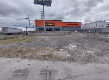 Terreno / Lote , Querétaro · En Renta 465 m². Pegado a 5 Febrero. Uso Comercial E Industrial