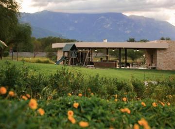 Terreno / Lote , Santiago · Excelente Oportunidad Para Construir La Casa de Tus Sueños en Fracc. Privado! (Pe)