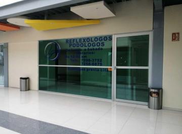 Local en centro comercial · 35m² · Local en Renta en Lomas Verdes
