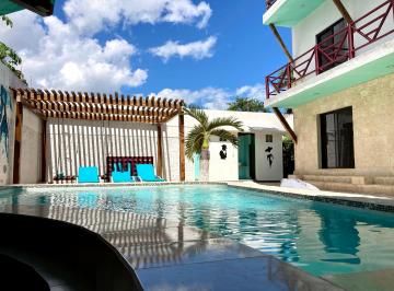 Edificio de 12 habitaciones, Tulum · Hotel en Venta Tulum