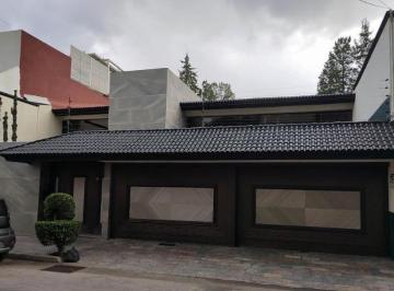 Casa · 850m² · 3 Recámaras · 4 Estacionamientos · Casa en Venta - (4)