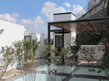 Casa · 600m² · 4 Recámaras · 4 Estacionamientos · Casa - Lomas de Tecamachalco