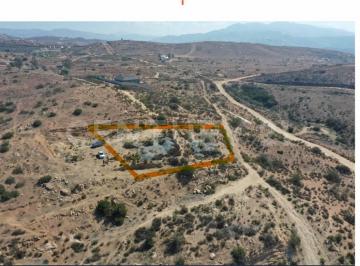 Terreno / Lote · 2348m² · Terreno Rustico en Tecate, Misma Entrada del Balneario Los Alisos