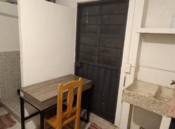 Departamento · 9m² · 1 Recámara - mauro aguilar · Rento Cuarto Para Estudiante Y/o Trabajador por m Universidad