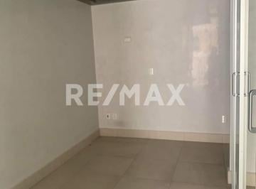 Local comercial · 49m² · 1 Estacionamiento · Venta Local Plaza Jazz, Lomas de Angelopolis - (4)