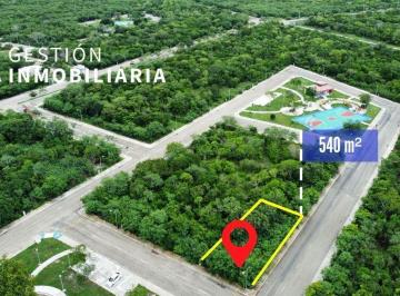 Terreno / Lote , Mérida · Terreno en Venta Esquina Residencial Balku Komchen Yuc. Ctv 2