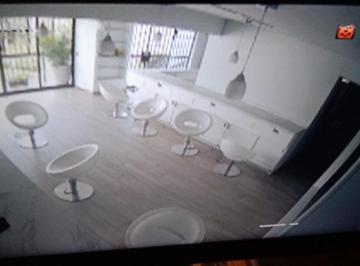 Casa · 550m² · 3 Recámaras · 6 Estacionamientos · Casa - Lomas de La Selva
