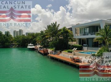 Casa · 705m² · 4 Recámaras · Casa en Venta, 4 Habitaciones en Residencial Puerto Cancún, de Lujo.