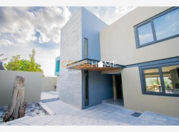 Casa de 4 habitaciones, Querétaro · Venta de Casa Boutique Moderna con Vista Al Náutico de Juriquilla, Querétaro.
