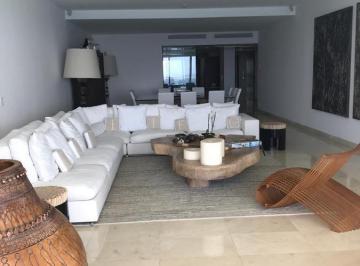 Departamento · 361m² · 4 Recámaras · Departamento - Zona Hotelera