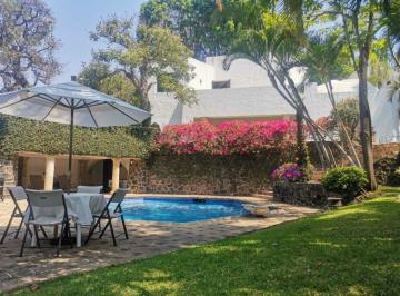 Casa · 501m² · 2 Recámaras · 5 Estacionamientos · Casa en Fraccionamiento en Las Palmas Cuernavaca - Maz - 1245 - Fr
