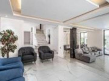 Casa · 969m² · 5 Recámaras · 10 Estacionamientos · Casa Sola en Palmira Tinguindin Cuernavaca - Maz - 1149 - Cs