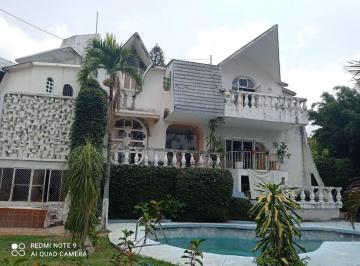 Casa · 800m² · 6 Recámaras · 10 Estacionamientos · Casa Sola en Reforma Cuernavaca - Maz - 1328 - Cs