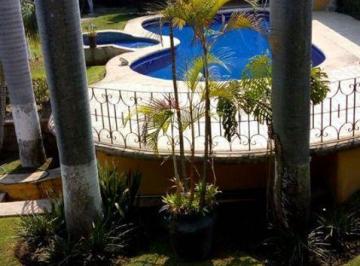 Casa · 800m² · 4 Recámaras · 4 Estacionamientos · Casa Sola en Jardines de Cuernavaca Cuernavaca - Maz - 319 - Cs
