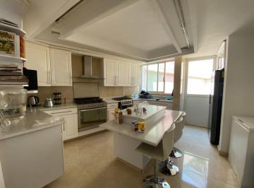 Casa · 400m² · 4 Recámaras · 2 Estacionamientos · Casa - Lomas de Tecamachalco