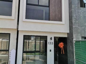 Casa de 2 habitaciones, Cuautlancingo · Residencial aruba (A un Costado Outlet Premier) por Volkswagn. Cerca Periferico