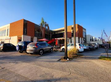 Local comercial de 1 habitación, Tlajomulco de Zúñiga · Local en Plaza Comercial, de 30 m² en Adamar