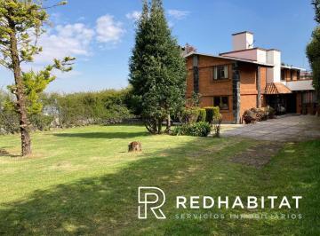 Casa de 3 habitaciones, Tlalpan · Linda Casa Rodeada de Jardín Respira Aire Limpio y Vive en Total Tranquilidad