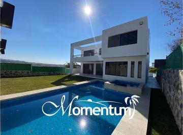 Casa de 5 habitaciones, Atlatlahucan · Casa en Venta en Lomas de Cocoyoc