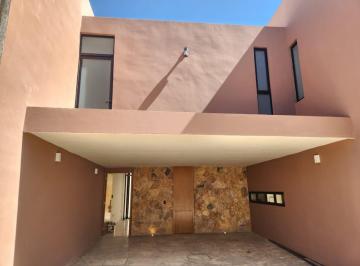 Fachada Principal · Villa en Venta a Minutos de Plaza La Isla en Temozón Norte, Mérida