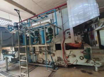 Local comercial , Umán · Fabrica de Licor con Todas Sus Instalaciones Carretera de Merida a Uman, Yuc.