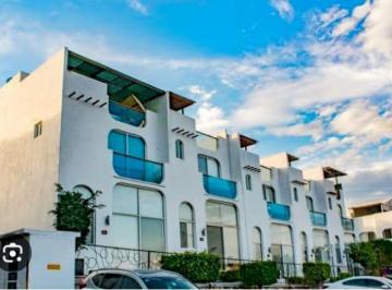 Casa en condominio de 3 habitaciones, Jojutla · Venta Casa en Club Náutico Tequesquitengo