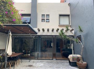 Casa · 320m² · 4 Recámaras · 2 Estacionamientos · Casa - Lomas Hipódromo